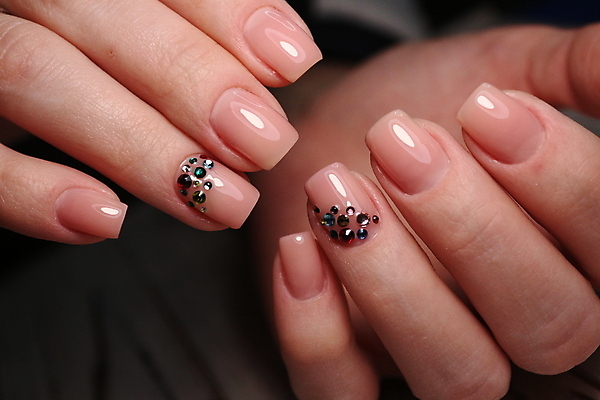 포토 JPG 해외이미지 손 디자인 여자 백그라운드 손가락 사람 사람없음 치료 뷰티 상점 보라색 스파 흰색 못 우아함 손톱관리 광택 돌봄 스타일 해외포토 컬러 컨셉 의학 모션 신체부위 공구 네일아트 파일형식 이미지허브