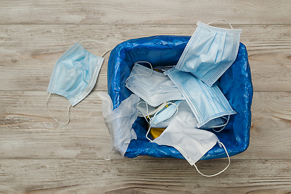 포토 JPG 해외이미지 산업 얼굴 가방 건강 병원 가면 안전 사람없음 장비 쓰레기통 수술 호흡기관 바이러스 보호 질병 쓰레기 폐기물 코 예방 보안 감염 박테리아 낭비 알레르기 고립 돌봄 스모그 위생관리 전염병 중고 필터 해외포토 잡화 컨셉 의학 모션 관리 신체부위 치료 장기_의학 파일형식 이미지허브