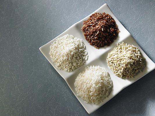 포토 JPG 해외이미지 음식 재료 밥 건강 종류 씨앗 동양인 사람없음 갈색 쌓기 중국 흰색 낟알 묘사 유기농 질감 날것 흙더미 생식 많음 해외포토 식물 웰빙 아시아 컬러 컨셉 모션 인종 흙 파일형식 더미 이미지허브