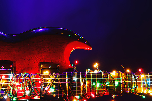 포토 JPG 해외이미지 직업 줄 음악 컨셉 크리스마스 노래 추상 휴가 전등 조명 새해 미술 사람없음 빨간색 빛 컬러풀 노란색 파티 금속 축제 화환 소리 콘서트 장비 기구 기타 램프 일렉기타 오브젝트 오디오 철사 뮤지컬 스타일 주도 카피스페이스 해외포토 기념일 꽃 컬러 무늬 재질 현악기 문화예술 이벤트 전자제품 공백 공연 예절 파일형식 이미지허브