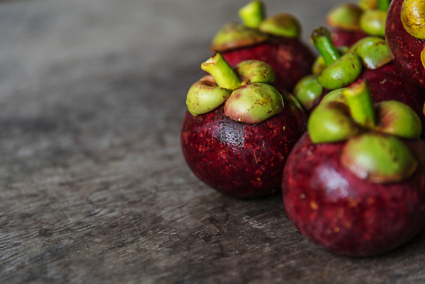 포토 JPG 해외이미지 회색배경 실내 근접촬영 사람없음 열대과일 망고스틴 카피스페이스 해외포토 뷰포인트 백그라운드 과일 내부 공백 회색 파일형식 이미지허브