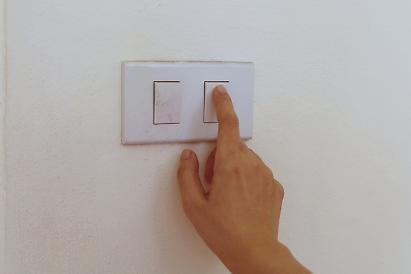 포토 JPG 해외이미지 접시 손 벽 백그라운드 손가락 가정 주택 실내 손잡이 사람없음 내부 빛 사무실 우주 환경 힘 방 장비 터치 에너지 흰색 보호 오브젝트 보안 전자 언론 스위치 자원 리빙 생태학 제어 효율 공급 비용 해외포토 식기 교육 컬러 컨셉 비즈니스 안전 건물 신체부위 경제 파일형식 이미지허브