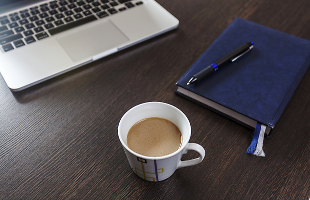 포토 JPG 해외이미지 직업 라이프스타일 종이 커피 음료 백그라운드 컨셉 인터넷 비즈니스 통신 탁자 아침 모바일 설계 아이디어 직장 사람없음 목재 컵 노트북 컴퓨터 사무실 펜 갈색 우주 다이어리 쪽지 공책 공백 머그컵 키보드 업무 뜨거움 작업실 아침식사 휴대용 책상 상쾌 문서 상업 에스프레소 해외포토 주간 나무 식기 감정 컬러 가구 회사 재료 문구용품 생활 전자제품 필기구 사무용품 식사 작업 오브젝트 파일형식 이미지허브