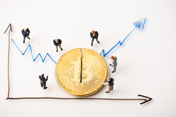 포토 JPG 해외이미지 백그라운드 컨셉 돈 인터넷 비즈니스 그래프 사람없음 금융 경제 글로벌 디지털 동전 성장 시장 암호 주식 심볼 분석 무역 투자 전자 토막 수입 가상 가상화폐 해외포토 산업 재산 파일형식 이미지허브