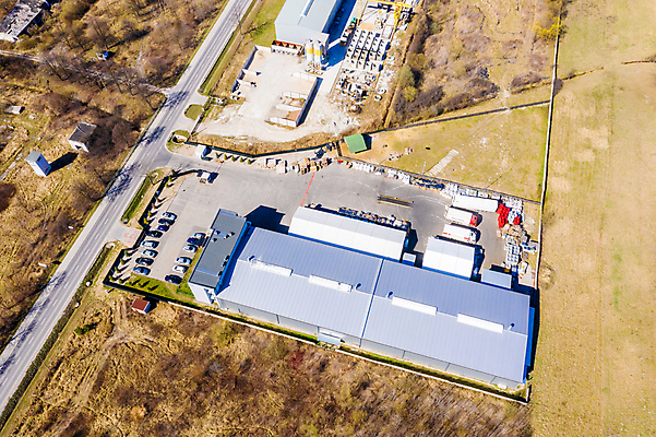 포토 JPG 해외이미지 산업 육상교통 교통시설 독일 사람없음 야외 가로 노란색 장비 컨테이너 옥상 배송 창고 짐차 물류 전송 로딩 조감도 해외포토 유럽 교통수단 컬러 교통 자동차 시설 파일형식 이미지허브