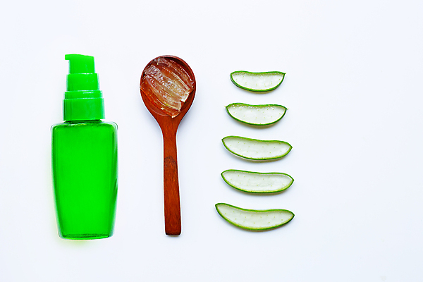 포토 JPG 해외이미지 스튜디오촬영 단면 실내 사람없음 하이앵글 뷰티 화장품 흰배경 나무숟가락 알로에 해외포토 식물 뷰포인트 백그라운드 내부 숟가락 흰색 파일형식 이미지허브