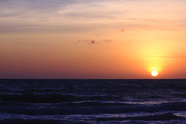 포토 JPG 해외이미지 구름 호수 파도 바다 여행 백그라운드 오렌지 손가락 자연 하늘 아침 날씨 휴가 풍경 사람없음 빨간색 물 여름 햇빛 태양 뷰티 반사 평화 일출 맑음 황혼 일몰 새벽 황금 그림 엽서 장면 스카이라인 넘어짐 파라다이스 수평선 해외포토 주간 자연요소 손 계절 컬러 컨셉 과일 모션 노을 편지 생태계 파일형식 이미지허브