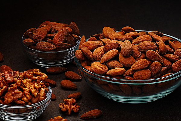 포토 JPG 해외이미지 음식 백그라운드 과일 재료 자연 건조 건강 요리 씨앗 사람없음 목재 세트 갈색 견과류 하트 사발 닫기 맛 먹기 유기농 날것 호두 결 아몬드 내추럴 채식주의자 비건 해외포토 모양 나무 식물 웰빙 컬러 컨셉 무늬 모션 사기그릇 생태계 채식 파일형식 이미지허브