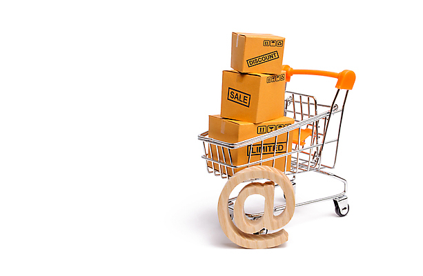 포토 JPG 해외이미지 잡화 백그라운드 컨셉 크리스마스 돈 인터넷 비즈니스 포장 가정 사람없음 노트북 쇼핑 상자 세일 상점 웹 카트 가전제품 흰색 시장 E 배달원 구매 상품 고객 서비스 상업 질서 소매 온라인 슈퍼마켓 전자상거래 마케팅 무료 분배 수입 해외포토 직업 알파벳 기념일 컬러 전자제품 예절 재산 파일형식 이미지허브