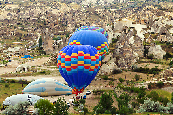 포토 JPG 해외이미지 주간 하늘 카파도키아 풍경 사람없음 야외 열기구 비행 해외포토 자연요소 항공교통 파일형식 튀르키예 이미지허브