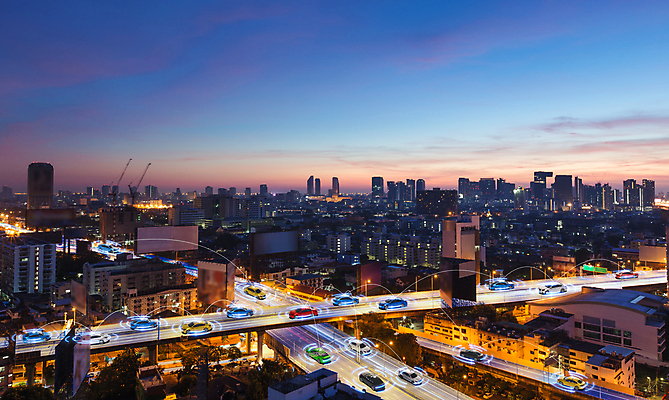 포토 JPG 해외이미지 도로 인터넷 통신 교통시설 자동차 미래 안테나 안전 사람없음 빛 탑 디지털 운전 도시 네트워크 운전사 야간 무선전화기 스마트 택시 시스템 네비게이션 센서 셀프 자동 제어 지능 AI_인공지능 해외포토 자연요소 직업 건축물 길 육상교통 교통 컨셉 모션 승용차 전화기 시설 파일형식 이미지허브
