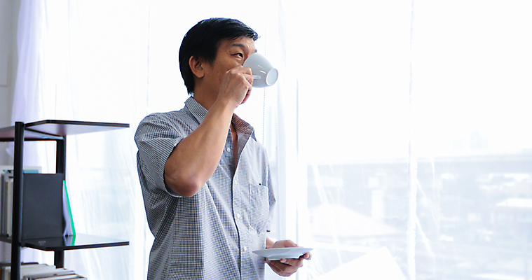 포토 JPG 해외이미지 백인 라이프스타일 커플 공원 여자 남자 행복 커피 관계 포옹 휴가 휴식 함께함 발렌타인데이 선물 사랑 한명 미소 사람 동양인 인종 옆모습 여름 우주 맑음 신혼여행 잡기 작업 절약 계획 은퇴 해외포토 서양인 1 계절 공공시설 감정 음료 뷰포인트 결혼 컨셉 안기 모션 데이이벤트 날씨 표정 생활 파일형식 이미지허브