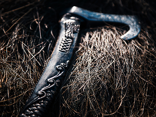 포토 JPG 해외이미지 무기 백그라운드 사람없음 장식 장난감 힘 장비 흰색 역사 황금 플랫 정상 플라스틱 심볼 싸움 전쟁 도끼 청동 전사 고립 넘어짐 바이킹 옛날 해외포토 컬러 모션 재질 파일형식 이미지허브