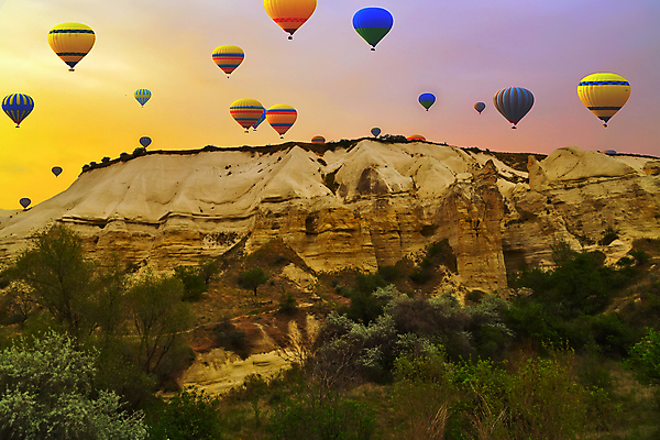 포토 JPG 해외이미지 주간 하늘 카파도키아 풍경 사람없음 야외 일몰 열기구 비행 해외포토 자연요소 항공교통 노을 파일형식 튀르키예 이미지허브
