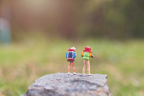 포토 JPG 해외이미지 라이프스타일 여행 컨셉 지도 배낭 휴가 사람 사람없음 여름 세계 숫자 여행객 걷기 하이킹 미니어처 그룹 주말 미니 백패커 해외포토 문자 계절 가방 모션 레저 생활 모형 파일형식 이미지허브