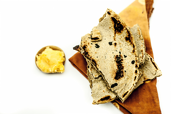 포토 JPG 해외이미지 전통 접시 음료 음식 백그라운드 겨울 공 디저트 건강 요리 동양인 사람없음 갈색 축제 식사 흰색 신선 사발 달콤 맛 설탕 인도인 질감 북쪽 고립 수수 인기 채식주의자 핸드메이드 해외포토 외국인 식기 계절 컬러 컨셉 인종 사기그릇 방향 채식 파일형식 이미지허브