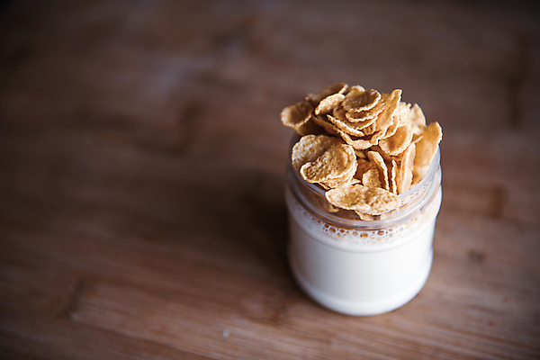 포토 JPG 해외이미지 음식 스포츠 조각 다이어트 재료 유리 추상 디저트 건강 사람없음 목재 식사 우유 에너지 신선 항아리 투명 사발 붓기 달콤 맛 아침식사 시리얼 먹기 크림 상쾌 유기농 요거트 건강식 내추럴 단백질 뮤즐리 숙성 요구르트 채식주의자 칼슘 핸드메이드 해외포토 나무 웰빙 감정 컨셉 무늬 모션 재질 유제품 도자기 사기그릇 채식 영양소 파일형식 이미지허브