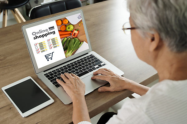 포토 JPG 해외이미지 직업 잡화 여자 음식 빵 채소 과일 비즈니스 거리 주택 사람 동양인 사람없음 쇼핑 문 업무 수비 배달원 보호 우체부 고객 속도 테이크아웃 질서 온라인 슈퍼마켓 소셜 해외포토 컨셉 모션 인종 건물 상점 예절 작업 파일형식 이미지허브