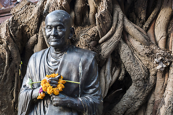 포토 JPG 해외이미지 전통 아시아 종교 문화 얼굴 여행 백그라운드 불교 건축양식 태국 휴가 동양인 사람없음 조각상 검은색 흰색 사찰 영혼 승려 심볼 명상 방콕 옛날 해외포토 건축 나라 컬러 종교건축 인종 신체부위 조형물 성직자 파일형식 이미지허브