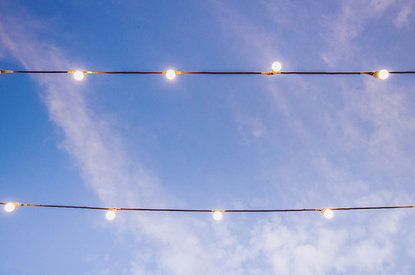 포토 JPG 해외이미지 계절 줄 결혼 백그라운드 크리스마스 전구 휴가 전등 새로움 기념 사람없음 장식 파란색 빛 컬러풀 파티 우주 축제 수확 흰색 야간 고립 해외포토 자연요소 기념일 컬러 컨셉 농업 조명 이벤트 파일형식 이미지허브