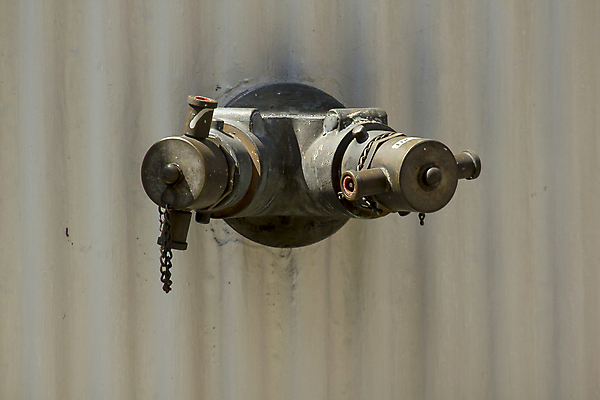 포토 JPG 해외이미지 산업 선 비즈니스 불 추상 3 안전 사람없음 야외 건물 빨간색 물 사무실 금속 줄무늬 긴급 도시 업무 그룹 구출 보호 연결 위험 창고 서비스 수도꼭지 예방 보안 호스 일반 소화전 분배 시카고 압력 철강 헬프 많음 해외포토 자연요소 건축물 컬러 컨셉 무늬 재질 미국 작업 도움 안전장비 파일형식 이미지허브