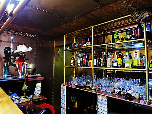 포토 JPG 해외이미지 라이프스타일 디자인 커피 음료 벽 가구 백그라운드 의자 비즈니스 탁자 회의 휴식 실내 따뜻함 사람없음 내부 목재 장식 컵 빛 갈색 파티 식당 식사 카페 머그컵 수확 램프 바 휴게실 야간 계산대 클럽 카페테리아 에스프레소 일반 옛날 스타일 해외포토 자연요소 나무 식기 컬러 생활용품 컨셉 농업 재료 조명 이벤트 생활 상점 파일형식 이미지허브