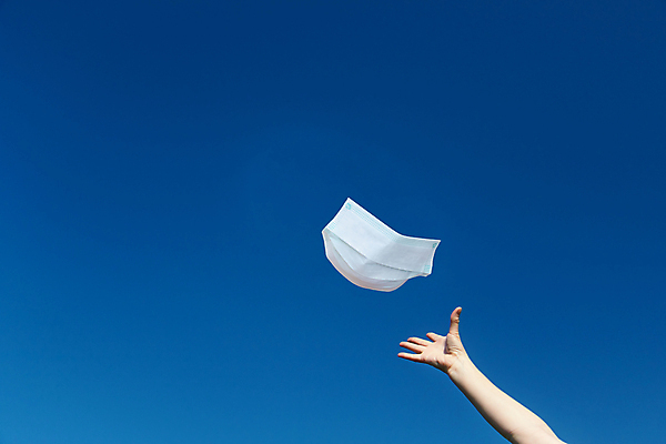 포토 JPG 해외이미지 백인 1 라이프스타일 손 여자 백그라운드 컨셉 손가락 자연 놀이 하늘 추상 휴가 휴식 손바닥 안전 사람 사람없음 야외 신체부위 파란색 태양 장비 자유 던지기 심볼 오브젝트 예방 해외포토 자연요소 서양인 컬러 무늬 모션 생활 생태계 파일형식 이미지허브