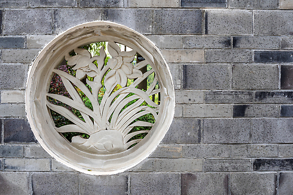 포토 JPG 해외이미지 식물 전통 디자인 아시아 문화 벽 조각 여행 백그라운드 패턴 건축양식 창문 추상 벽돌 미술 동양인 사람없음 장식 중국 회색 골동품 흰색 원형 화려 역사 심볼 질감 일반 옛날 스타일 해외포토 도형 건축 나라 컬러 컨셉 무늬 문화예술 인종 파일형식 이미지허브