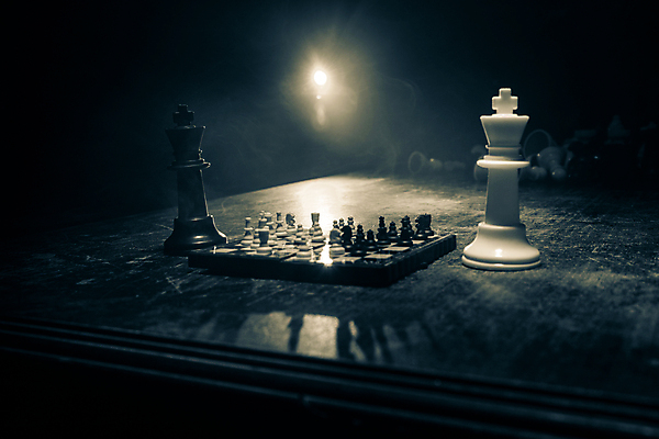 포토 JPG 해외이미지 손 디자인 실루엣 스포츠 조각 백그라운드 컨셉 비즈니스 모션 놀이 성공 추상 사람 사람없음 목재 사무실 검은색 힘 경쟁 도전 수확 게임 흰색 우승 체스말 체스 계획 위험 대표 왕 리더 싸움 정사각형 패배 체스판 전략 장군 여왕 승자 지능 필승 해외포토 도형 나무 직업 컬러 무늬 농업 재료 촬영기법 신체부위 최고 말_게임 파일형식 이미지허브