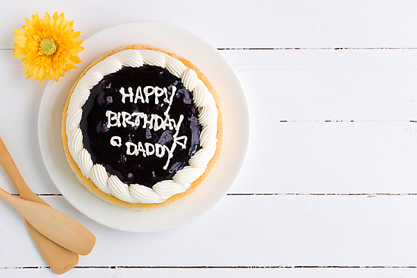 포토 JPG 해외이미지 행복 백그라운드 디저트 치즈 사람없음 케이크 흰색 축하 생일 아빠 달콤 블루베리 해외포토 기념일 감정 음식 컬러 컨셉 과일 가족 유제품 맛 파일형식 이미지허브