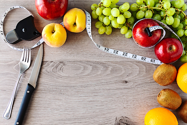 포토 JPG 해외이미지 라이프스타일 웰빙 음식 스포츠 백그라운드 컨셉 다이어트 오렌지 과일 텍스트 포도 건강 키위 사람없음 운동 여러개 주스 에너지 흰색 아침식사 사과 몸무게 날씬함 측정 체육관 복숭아 테이프 칼로리 계량기 고립 적자 카피스페이스 해외포토 음료 컬러 다수 문구용품 생활 식사 공백 몸매 파일형식 이미지허브