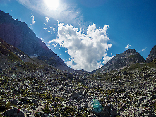 포토 JPG 해외이미지 나무 응시 여행 자연 휴가 산 파노라마 미소 풍경 사람없음 야외 컬러풀 햇빛 맑음 하이킹 가을 시골 오스트리아 고독 편안함 그림 절정 터키석 바이에른 해외포토 식물 시선 계절 감정 유럽 컬러 레저 날씨 독일 촬영기법 표정 태양 감각 보석 생태계 파일형식 이미지허브