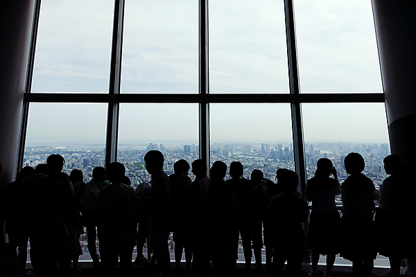 포토 JPG 해외이미지 실루엣 도로 여행 백그라운드 건축양식 창문 거리 아파트 안테나 사람 사람없음 건물 도시풍경 탑 일본 도시 도심 도쿄 정상 상업 타운 해외포토 건축물 건축 아시아 길 통신 교통시설 주택 촬영기법 풍경 파일형식 이미지허브
