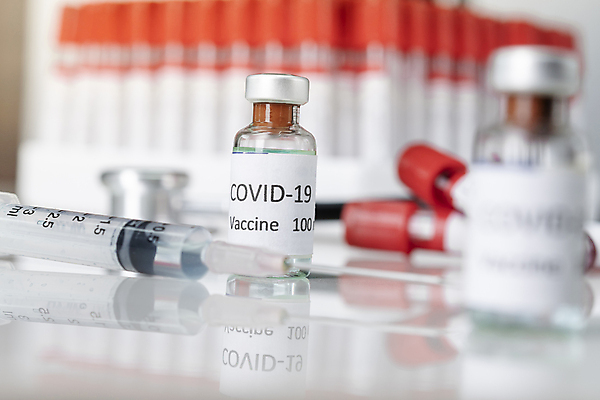 포토 JPG 해외이미지 여자 과학 장갑 백그라운드 컨셉 청진기 건강 병원 주사기 사람없음 파란색 약 건강관리 환자 의사 잡기 열 실험실 바이러스 질병 분석 어깨 생물학 감염 미생물 튜브 주사약 돌봄 백신 전염병 항생제 해외포토 잡화 교육 컬러 의학 의료기기 모션 생물 실험 관리 사람 신체부위 의료진 파일형식 이미지허브