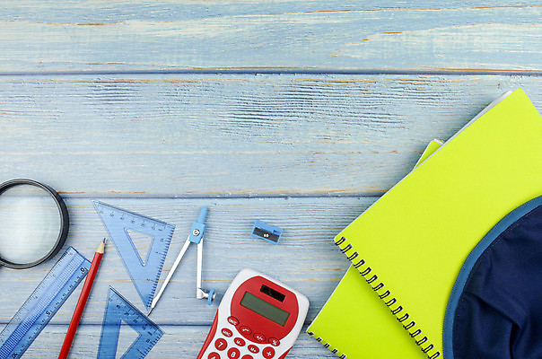 포토 JPG 해외이미지 학생 디자인 교육 종이 어린이 백그라운드 컨셉 다이어트 가방 비즈니스 포장 배낭 학교 탁자 문구용품 사람없음 목재 책 초록색 파란색 스터디 상자 컬러풀 사무실 연필 우주 쪽지 공책 공백 장비 에너지 흰색 신선 업무 플랫 정상 책상 오브젝트 신학기 유기농 위치 점심식사 해외포토 나무 웰빙 잡화 컬러 가구 재료 학용품 건강 사람 학습 필기구 식사 작업 파일형식 이미지허브