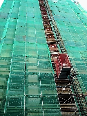 포토 JPG 해외이미지 산업 건축양식 사람없음 건물 초록색 바 그물 엘리베이터 철 리프트 발판 철강 콘크리트 해외포토 건축물 건축 컬러 파일형식 이미지허브