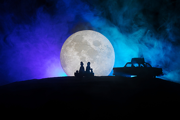 포토 JPG 해외이미지 나무 라이프스타일 디자인 커플 여자 남자 행복 실루엣 결혼 백그라운드 2 관계 포옹 자동차 자연 하늘 남편 함께함 발렌타인데이 사랑 미술 사람 앉기 성인 사람없음 야외 파란색 장난감 숫자 신혼여행 달 잡기 아내 날짜 야간 저녁 유혹 열정 해외포토 자연요소 식물 문자 감정 육상교통 컬러 컨셉 안기 모션 데이이벤트 문화예술 촬영기법 이벤트 생활 생태계 파일형식 이미지허브