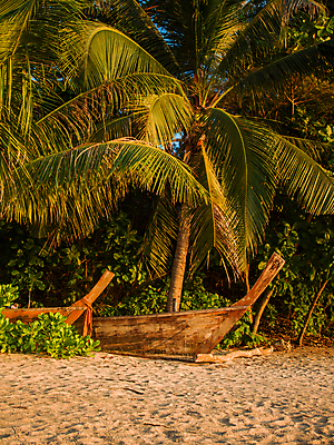 포토 JPG 해외이미지 외관 실루엣 파도 바다 여행 요트 오렌지 태국 자연 하늘 낚시 프레임 풍경 사람없음 야외 건물 목재 빨간색 물 여름 태양 뷰티 노란색 여행객 평화 일출 일몰 수확 보트 크루즈 인도인 인도양 옛날 푸켓 해외포토 자연요소 외국인 나무 건축물 계절 아시아 컬러 컨셉 농업 배_교통 과일 재료 레저 촬영기법 사람 동양인 노을 생태계 파일형식 이미지허브