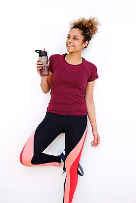 포토 JPG 해외이미지 모델 1 라이프스타일 응시 여자 행복 얼굴 음료 벽 스포츠 백그라운드 건강 한명 사람 성인 물 운동 뷰티 검은색 흰색 잡기 시원함 고립 타이즈 카피스페이스 해외포토 자연요소 시선 감정 컬러 모션 생활 신체부위 공백 파일형식 이미지허브