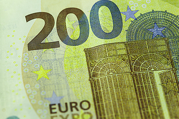 포토 JPG 해외이미지 유럽 종이 백그라운드 컨셉 지폐 돈 비즈니스 안전 사람없음 금융 경제 동전 쪽지 유로 지갑 구매 인쇄 수집 민트 심볼 묘사 보안 가치 계산서 거짓 매각 진실 프랑크푸르트 시리즈 해외포토 나라 독일 쇼핑 도시 재산 허브 파일형식 이미지허브