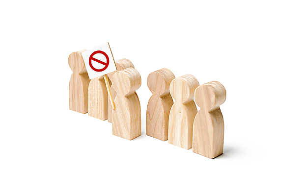 포토 JPG 해외이미지 실내 사람없음 팻말 금지 말_게임 흰배경 일렬 시위 해외포토 백그라운드 프레임 내부 게임 흰색 파일형식 이미지허브