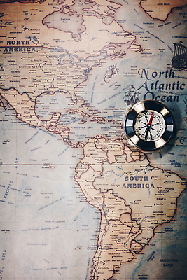 포토 JPG 해외이미지 디자인 종이 지구 여행 백그라운드 컨셉 지도 비즈니스 추상 유물 항해 사람없음 장식 세계 수확 골동품 덮개 역사 황금 나침반 방향 오브젝트 복고 캔버스 페이지 북쪽 네비게이션 발견 경도 그런지 세기 옛날 오리엔테이션 위도 지도책 지리 해외포토 전통 무늬 농업 배_교통 모션 책 뚜껑 파일형식 이미지허브