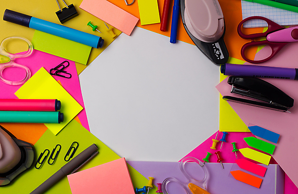 포토 JPG 해외이미지 디자인 교육 종이 백그라운드 컨셉 스티커 장신구 학교 탁자 표시 문구용품 프레임 미술 사람없음 빨간색 초록색 파란색 세트 컬러풀 사무실 연필 펜 노란색 쪽지 공책 페인트 공백 장비 흰색 정상 스테이플러 신학기 그림 분필 형광펜 고립 핸드메이드 카피스페이스 해외포토 컬러 가구 비즈니스 문화예술 학용품 필기구 사무용품 오브젝트 초크 파일형식 이미지허브