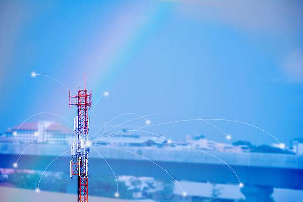 포토 JPG 해외이미지 접시 산업 백그라운드 인터넷 통신 하늘 모바일 안테나 사람없음 건물 파란색 스마트폰 글로벌 우주 탑 텔레비전 장비 인공위성 흰색 네트워크 전자레인지 역 연결 접속 무선전화기 전화기 라디오 전자 방송 전염 돛대 송신기 철강 셀룰러 해외포토 식기 건축물 컬러 교통시설 전자제품 핸드폰 스마트기기 가전제품 레인지 질병 감염 파일형식 이미지허브