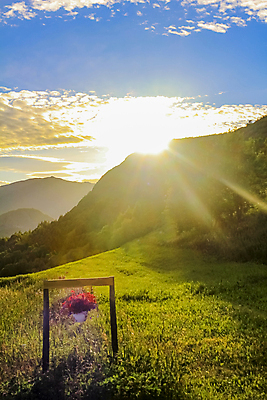 포토 JPG 해외이미지 구름 오렌지 자연 벽지 산 파노라마 노르웨이 풍경 사람없음 여름 컬러풀 태양 노란색 평화 일출 계곡 맑음 일몰 새벽 황무지 언덕 엽서 장면 북쪽 스칸디나비아 환상 해외포토 자연요소 계절 유럽 컬러 컨셉 과일 날씨 촬영기법 노을 편지 방향 생태계 파일형식 이미지허브