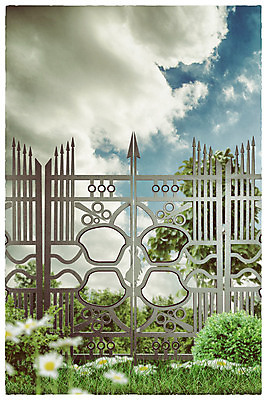 포토 JPG 해외이미지 디자인 벽 백그라운드 건축양식 미술 사람없음 야외 장식 울타리 3D 금속 정원 검은색 수확 소용돌이 경계선 화려 철 오브젝트 복고 대문 빅토리아 옛날 철강 스타일 해외포토 건축 선 컬러 컨셉 농업 재질 문화예술 담장 문 회오리 디지털합성 경계 파일형식 이미지허브