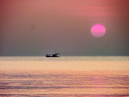 포토 JPG 해외이미지 나무 구름 캐릭터 유럽 호수 파도 바다 여행 백그라운드 오렌지 자연 하늘 아침 추상 휴식 풍경 사람없음 야외 목재 빨간색 물 여름 파란색 빛 햇빛 태양 뷰티 반사 노란색 일출 맑음 일몰 새벽 황금 태평양 공상 내추럴 넘어짐 돌봄 수평선 해외포토 주간 자연요소 식물 계절 나라 컬러 컨셉 무늬 과일 재료 모션 날씨 노을 생태계 파일형식 이미지허브