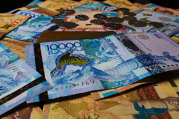 포토 JPG 해외이미지 유럽 종이 백그라운드 지폐 돈 비즈니스 사람없음 금융 경제 달러 동전 쪽지 유로 신용카드 시장 재산 수집 사인 속도 투자 상업 환율 계산서 경매 위기 전국 카자흐스탄 해외포토 나라 아시아 파일형식 이미지허브