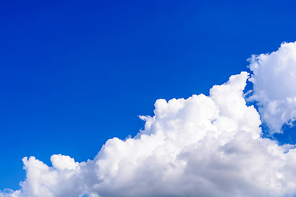 포토 JPG 해외이미지 구름 자연 하늘 날씨 사람없음 야외 파란색 빛 평화 우주 환경 자유 흰색 분위기 순수 산소 오존 해외포토 자연요소 컬러 컨셉 원소 생태계 파일형식 이미지허브