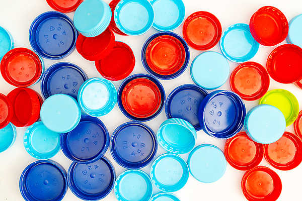 포토 JPG 해외이미지 산업 백그라운드 컨셉 사람없음 컬러풀 쌓기 환경 재활용 쓰레기 폐기물 일회용 컨테이너 플라스틱 수집 에코 먼지 패키지 흙더미 낭비 경영 생태학 해외포토 교육 컬러 비즈니스 모션 재질 흙 친환경 파일형식 더미 이미지허브